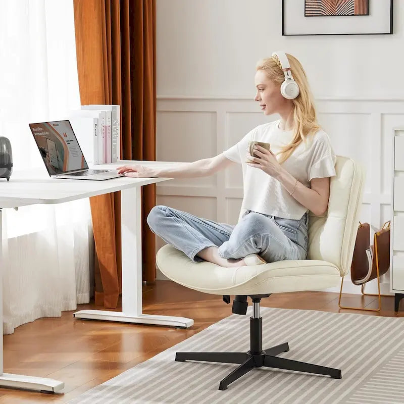 Fauteuil inclinable pivotant sans accoudoirs avec assise large rembourrée et hauteur réglable