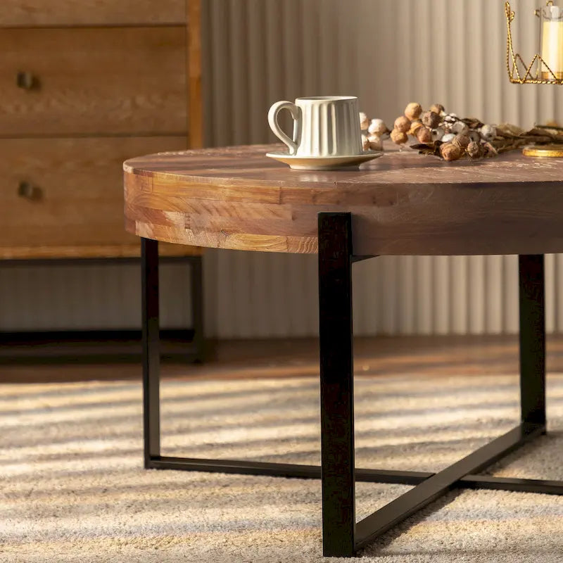 Table basse ronde avec plateau en bois et pieds croisés en métal