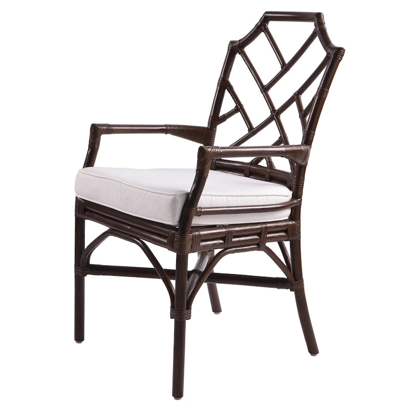 Fauteuil en rotin avec structure de style Chippendale