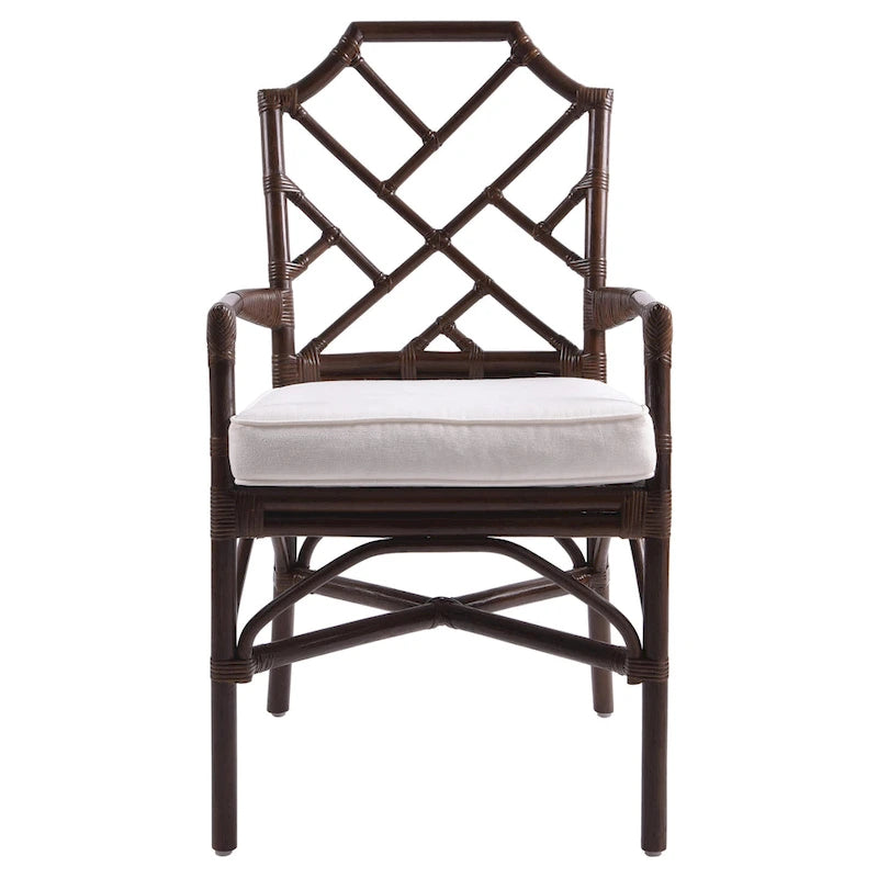 Fauteuil en rotin avec structure de style Chippendale