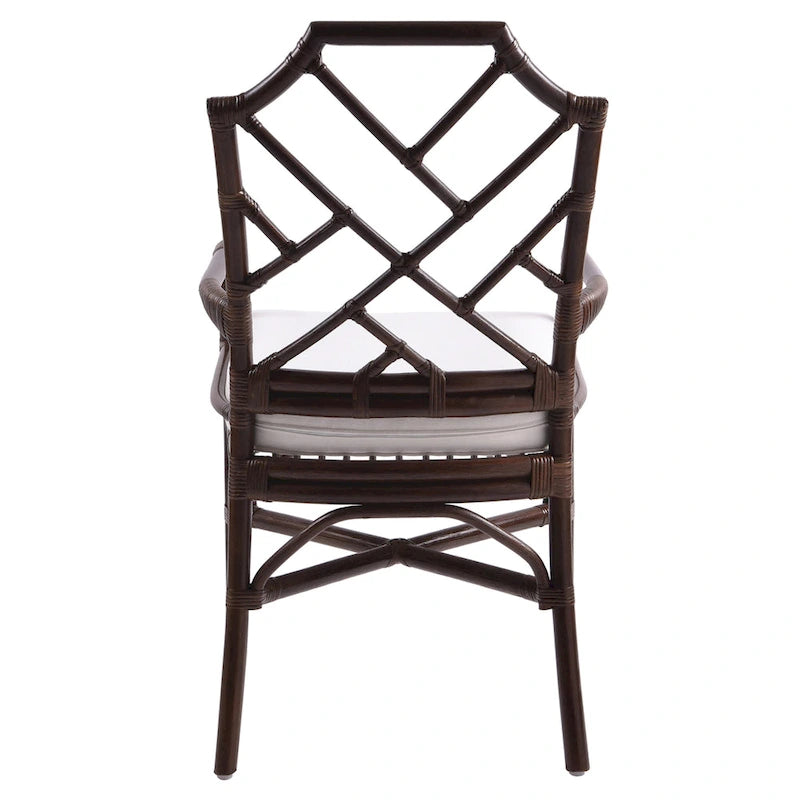 Fauteuil en rotin avec structure de style Chippendale