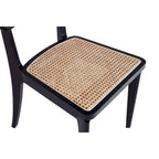 Chaise de salle à manger avec assise en cannage et cadre en bois