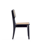 Chaise de salle à manger avec assise en cannage et cadre en bois