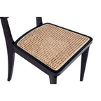 Chaise de salle à manger avec assise en cannage et cadre en bois