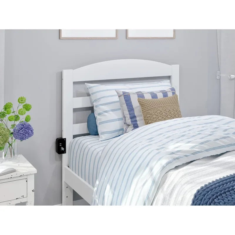 Lit plateforme avec tête et pied de lit et 2 tiroirs de rangement sous le lit
