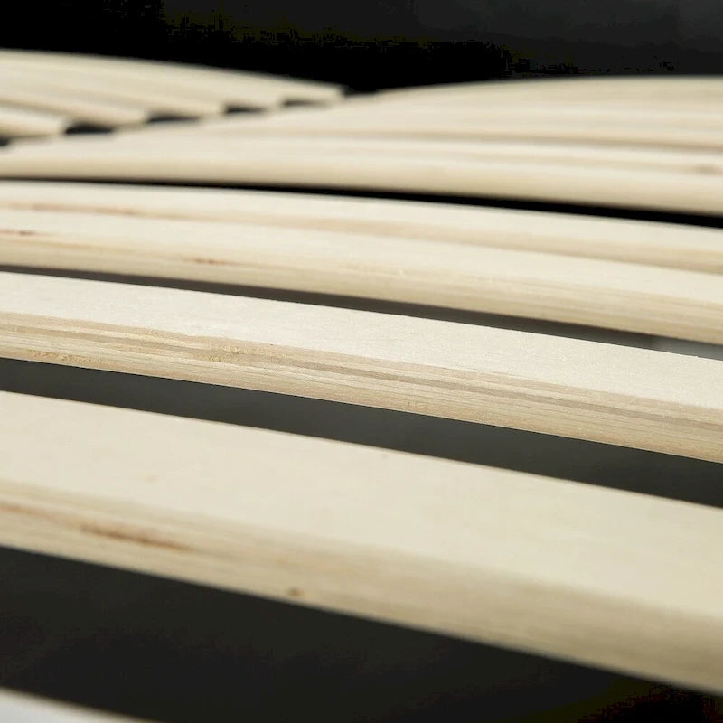 Lit plateforme King-Size rembourré en similicuir