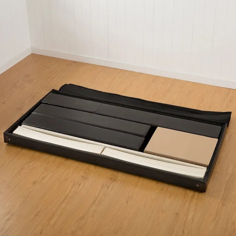 Lit plateforme King-Size rembourré en similicuir