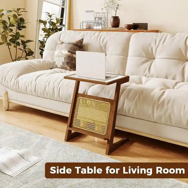Table d'appoint en Z avec motif rotin et plateau en verre