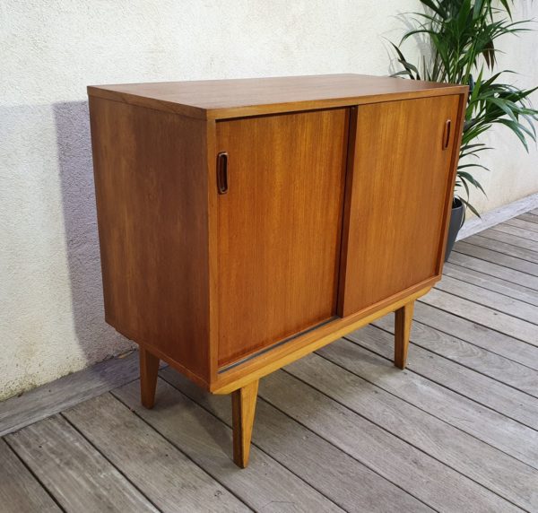 meuble bas scandinave vintage