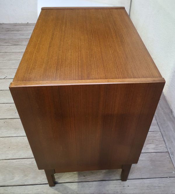 commode chiffonier scandinave vintage